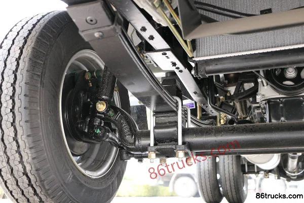 Foton Times Yuling VQ1 1,5 L 112 ch 4X2(6 roues) essence micro camion fourgon simple cabine 3,05 m Châssis (2) | 86Trucks