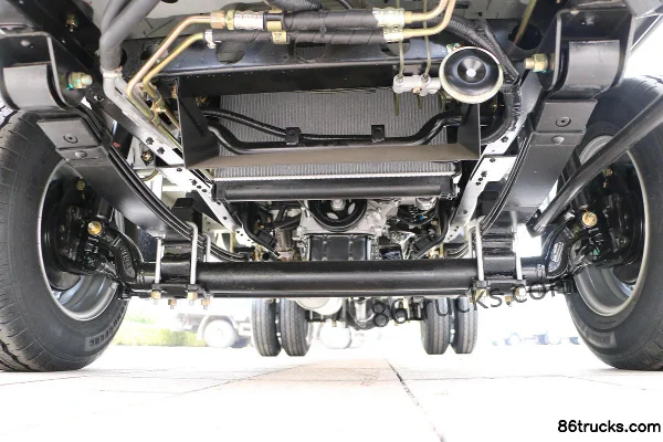 Foton Forland Yuling VQ5 1.5L 112hp 4X2(6 wheels) Gasoline 3.05m Double Row Flatbed Mini Truck Chassis (2) | 86Trucks