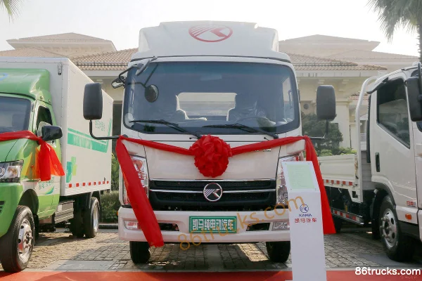 Kama Kaijie 4.5T 4.24m Single Row Electric Van Light Truck Chassis 4X2(6 wheels) Exterior (2) | 86Trucks