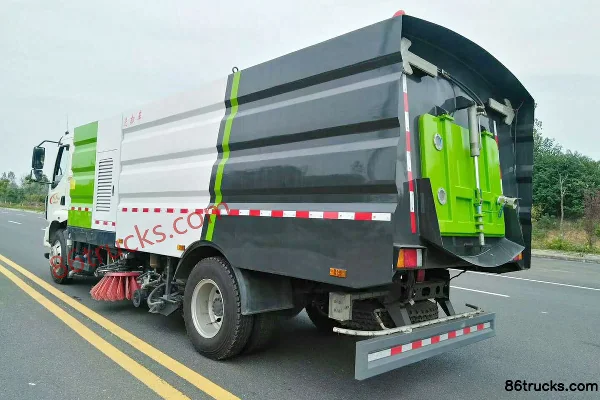 Dongfeng Liuqi Chenglong M3 180 ch 4X2(6 roues) camion balayeuse-laveuse (marque Hongyu) Extérieur (3) | 86Trucks
