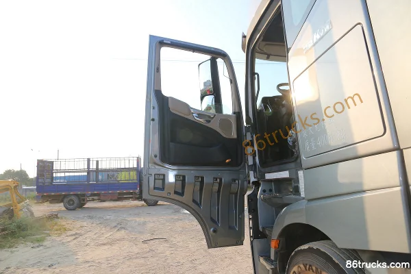 JAC Gallop K7W heavy truck Luxury 540 hp 6X4(10 wheels) tractor truck Cab (1) | 86Trucks