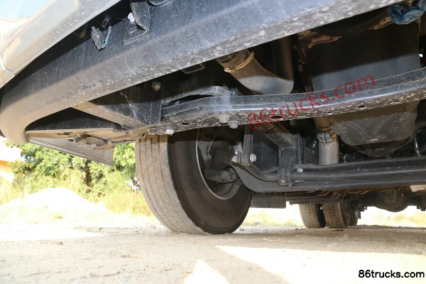 JAC Gallop K7W heavy truck Luxury 540 hp 6X4(10 wheels) tractor truck Chassis (1) | 86Trucks