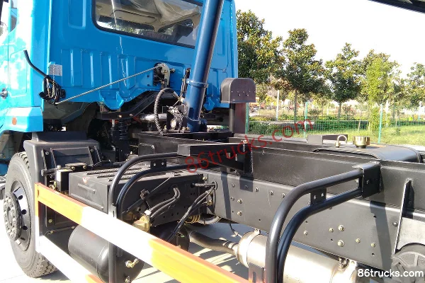 CHUANJIAO 160 ch 4X2(6 roues) camion benne 4,5 m Châssis (3) | 86Trucks