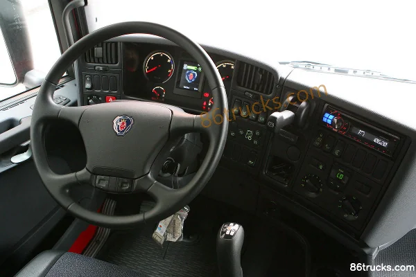 Scania G-Series Heavy Truck 380 hp 4X2(6 wheels) Tractor Truck (Model G380 LA4X2MNA) Cab (1) | 86Trucks