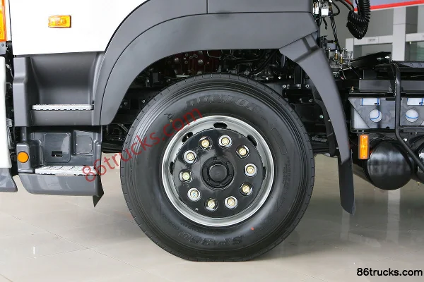GAC HINO 700 Series Heavy Truck 380 hp 6X4(10 wheels) Tractor Truck Chassis (3) | 86Trucks