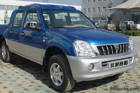 Great Wall Saikou Luxury 2.3L Gasoline 4WD Double Cab Pickup Exterior (2) | 86Trucks