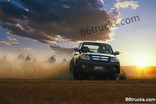 Zhongxing Weihu G3 version de base 2010 3.0L diesel 4 roues motrices double cabine pick-up Extérieur (2) | 86Trucks