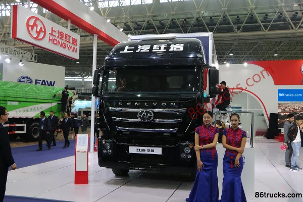 SAIC Hongyan Genlyon C6 standard load version 290 hp 6X2(8 wheels) 9.6m van cargo truck (China VI) Exterior (3) | 86Trucks