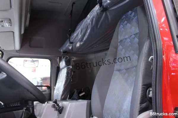 Dongfeng Commercial Vehicle Tianlong camion lourd 292 ch 6X2(8 roues) camion porteur à grille 8,6 m Cabine (1) | 86Trucks