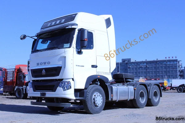 Sinotruk HOWO T7H Heavy Truck 440 hp 6X4(10 wheels) Tractor Truck (3225mm Wheelbase) Exterior (3) | 86Trucks