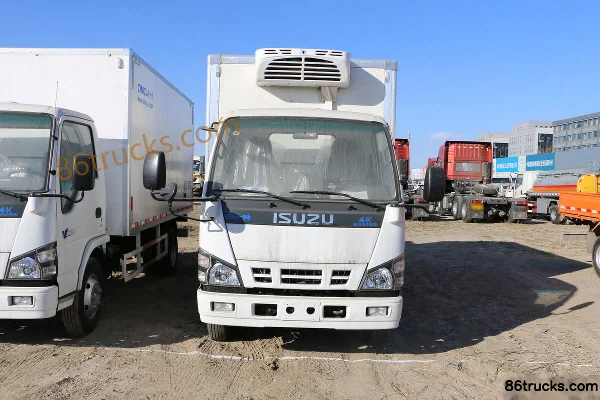 Isuzu 100P 98 ch 4X2(6 roues) camion frigorifique Extérieur (2) | 86Trucks