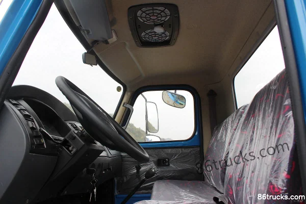 Dongfeng Jingying 115hp 4X2(6 wheels) long-nose tractor training truck (EQ5100XLHF3) Cab (3) | 86Trucks