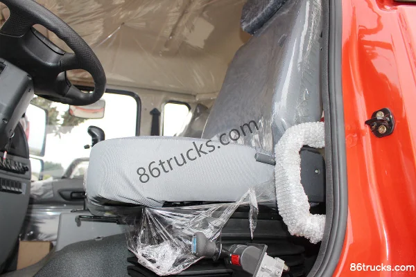 CHUANJIAO 160hp 4X2(6 wheels) 4m dump truck (wide body) Cab (3) | 86Trucks