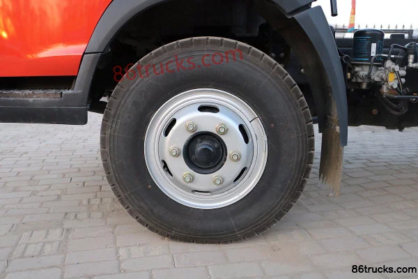 Sinotruk HOWO Hanjiang 110 hp 4X2(6 wheels) 3.1m Dump Truck (WLY 5-speed) Chassis (2) | 86Trucks