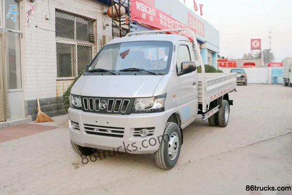Kama K22 87 hp 4X2(6 wheels) 3.3m Single Row Flatbed Mini Truck Exterior (3) | 86Trucks