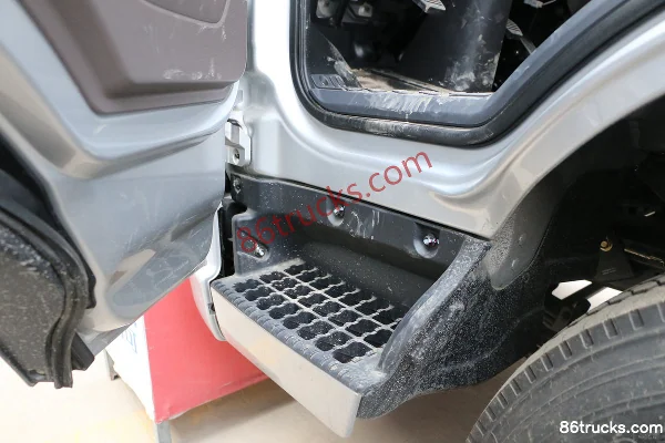 Foton Aumark S3 143 ch 4X2(6 roues) 3,83 m camion plateau cabine demi-avancée (3) | 86Trucks