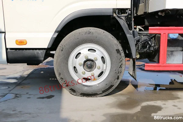 Kama Kaijie 95 ch 4X2(6 roues) dépanneuse (marque Zhuanwei) Châssis (2) | 86Trucks