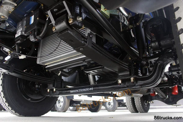 Hyundai Commercial Vehicle (formerly Sichuan Hyundai) Xiangkang 102hp 4X2(6 wheels) 3.55m dump truck (6.143 ratio) Chassis (3) | 86Trucks