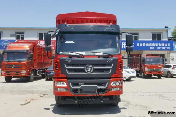 SHACMAN Commercial Vehicle Xuande X6 Medium Truck Lightweight Version 220 hp 6X2(8 wheels) 7.8m Stake Truck Exterior (2) | 86Trucks