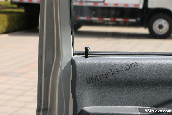 Foton Times Yuling VQ1 1.2L 86hp 4X2(6 wheels) Gasoline 3.05m Single Row Van Micro Truck Cab (2) | 86Trucks