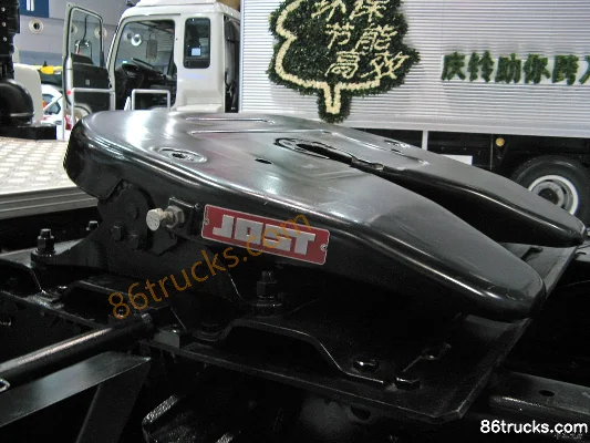 Isuzu F Series Heavy Truck 360 hp 6X4(10 wheels) Tractor Truck Chassis (1) | 86Trucks