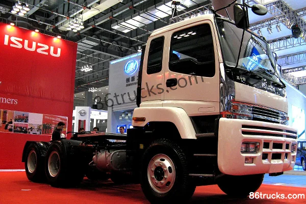 Isuzu F Series Heavy Truck 360 hp 6X4(10 wheels) Tractor Truck Exterior (3) | 86Trucks