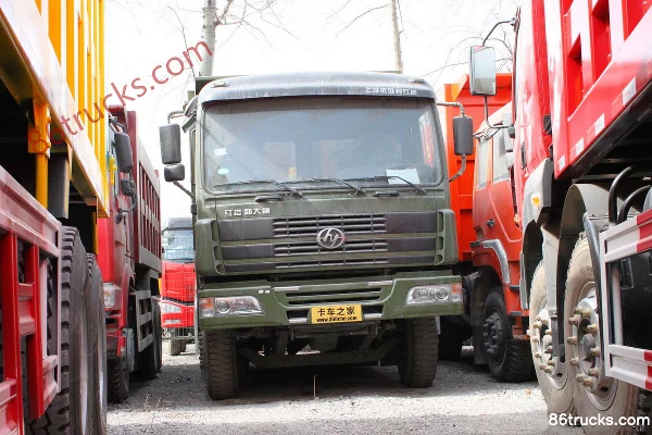 Hongyan New Dakang Heavy Truck 290 hp 6X4(10 wheels) 7.6m Dump Truck (7.6m Body Length) Exterior (2) | 86Trucks