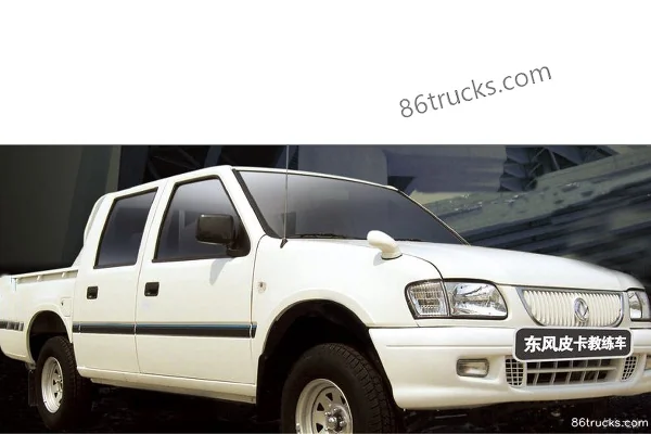 Dongfeng Dongfeng Trainer Pickup pickup truck