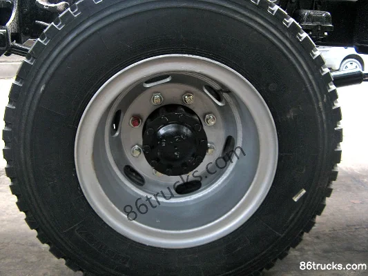 Isuzu FVR heavy truck 270hp 4X2(6 wheels) flatbed cargo truck (FVR23) Chassis (1) | 86Trucks