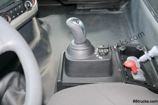 JAC Gallop K5W camion lourd 490 ch 6X4(10 roues) tracteur routier automatique (ZF AMT manuel/automatique) Cabine (3) | 86Trucks
