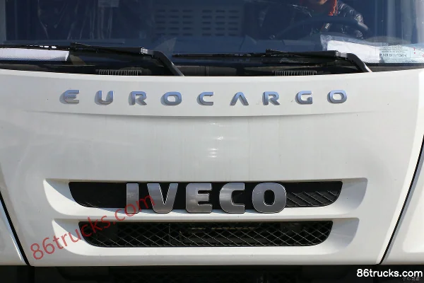 IVECO Eurocargo Series Heavy Truck 251 hp 4X2(6 wheels) Single Row Cargo Truck Chassis Exterior (3) | 86Trucks