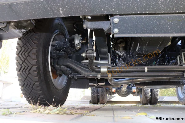 IVECO Eurocargo Series Heavy Truck 251 hp 4X2(6 wheels) Single Row Cargo Truck Chassis (1) | 86Trucks