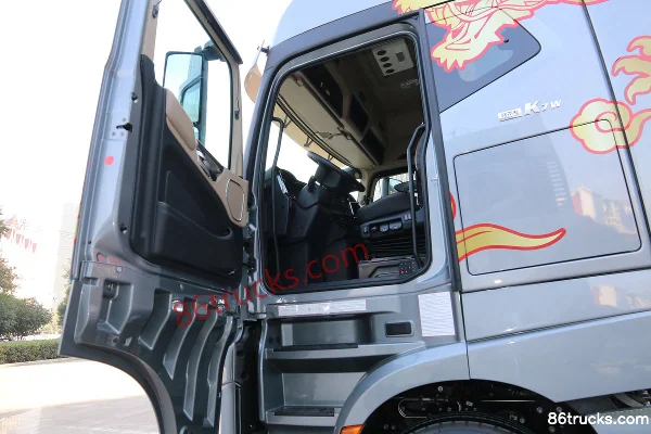 JAC Gallop K7W Heavy Truck Luxury Edition 440 hp 4X2(6 wheels) Tractor Truck Cab (2) | 86Trucks