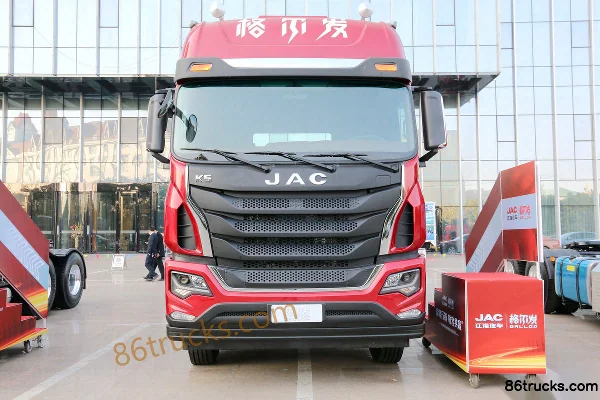 JAC Gallop K5W Heavy Truck Standard Load Version 430 hp 6X4(10 wheels) Tractor Truck Exterior (2) | 86Trucks