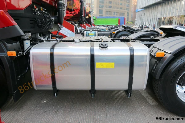 JAC Gallop K5W Heavy Truck Standard Load Version 430 hp 6X4(10 wheels) Tractor Truck Chassis (2) | 86Trucks