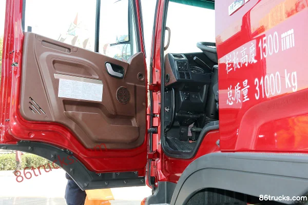 JAC Gallop K5X Heavy Truck 320 hp 8X4(12 wheels) 6.8m Dump Truck Cab (1) | 86Trucks