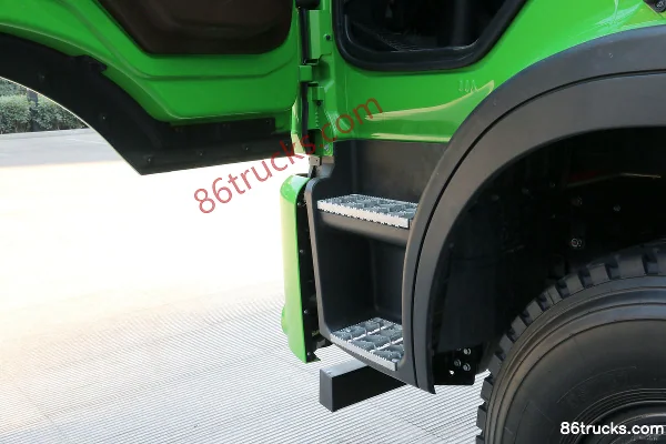 JAC Gallop A5W standard load version 310hp 6X4(10 wheels) 5.6m dump truck chassis Cab (1) | 86Trucks