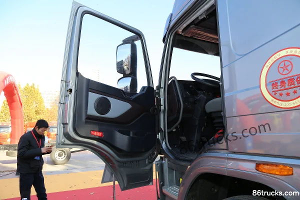 Dayun New N8V Heavy Truck Heavy Duty Type 430 hp 6X4(10 wheels) Tractor Truck (4.26 Ratio) Cab (1) | 86Trucks