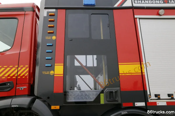 Mercedes-Benz New Arocs Heavy Truck 580hp 8X4(12 wheels) Fire Truck Chassis (Model 4158) Body (2) | 86Trucks