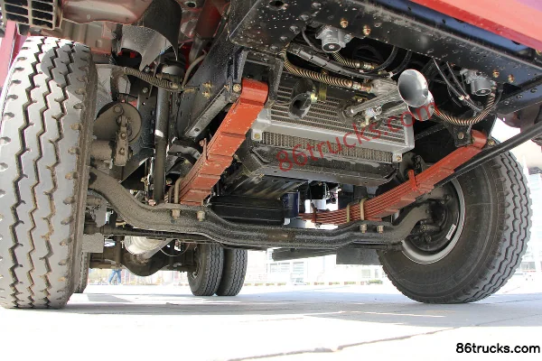 Kama Kaijie M6 129hp 4X2(6 wheels) Flatbed Truck Chassis (1) | 86Trucks