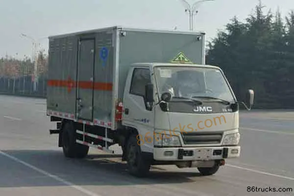 JMC Shunda Narrow Body 116hp 4X2(6 wheels) 4.2m Explosives Transport Truck (Xier Brand) Exterior