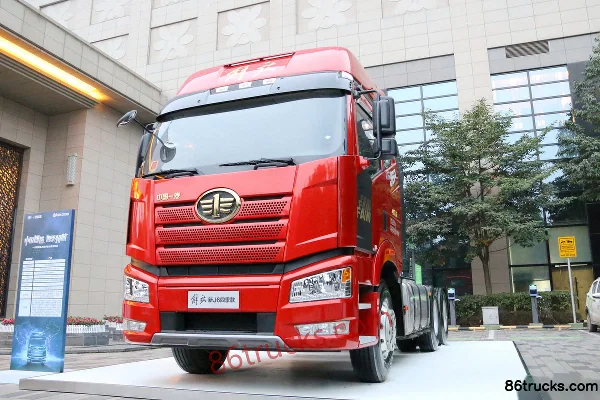 FAW Jiefang New J6P Heavy Truck Leading Composite Edition Four-Season Model 460hp 6X4(10 wheels) Tractor Truck Exterior (3) | 86Trucks