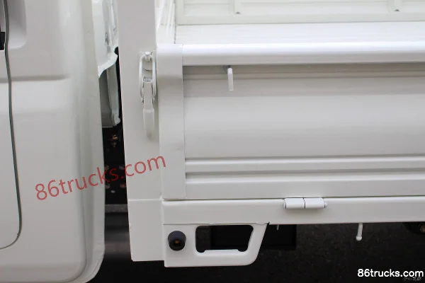 Feidi GX Édition Joy 1.5L 108 ch 4X2(6 roues) 3,02 m micro camion plateau double cabine Carrosserie (1) | 86Trucks