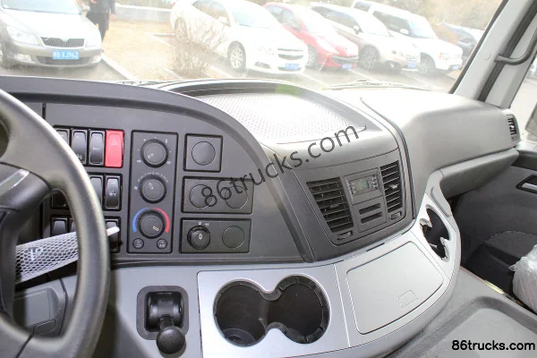Beiben V3ET Heavy Truck High Efficiency 500hp 6X4(10 wheels) Tractor Truck Cab (3) | 86Trucks
