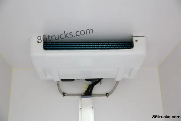 Changan Kuayue Xinbao MINI 1,2 L 88 ch 4X2(6 roues) camion frigorifique 2,53 m Cabine (3) | 86Trucks