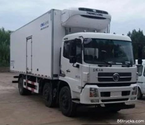 Dongfeng Commercial Vehicle Tianjin 210 hp 6X2(8 wheels) 8.6m refrigerated truck (Zhongji brand) Exterior