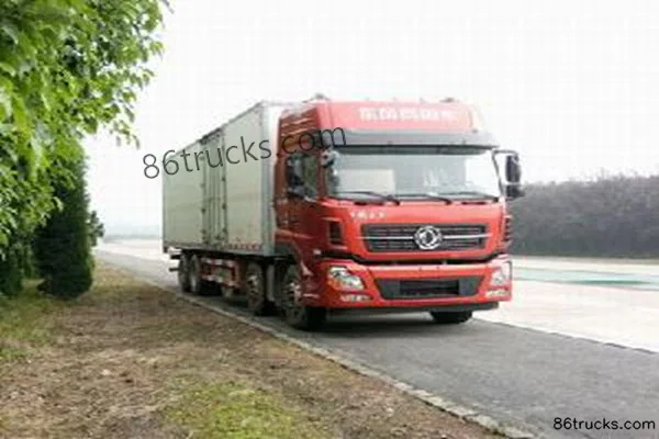 Dongfeng Commercial Vehicle Tianlong 420 hp 8X4(12 wheels) 9.4m Refrigerated Truck Exterior