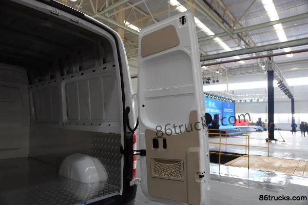 Jiuzhou 4.5T 6m Pure Electric Enclosed Van 75.04kWh Body (3) | 86Trucks