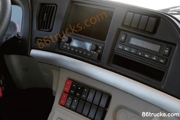 BYD Q1 31.5T 4X2(6 wheels) Electric Tractor Truck Cab (1) | 86Trucks
