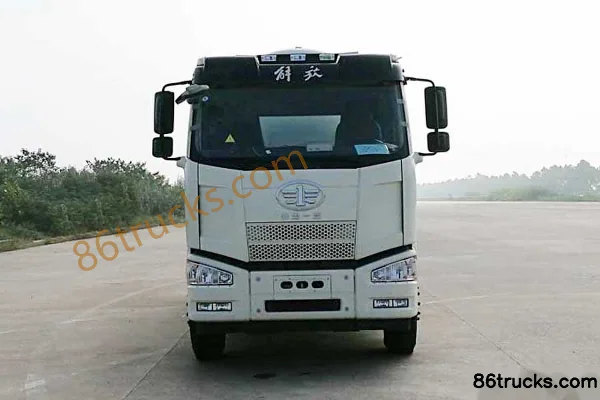 FAW Jiefang J6M 280 hp 6X4(10 wheels) low-density powder material transport truck (Lingyu brand) Exterior (2) | 86Trucks